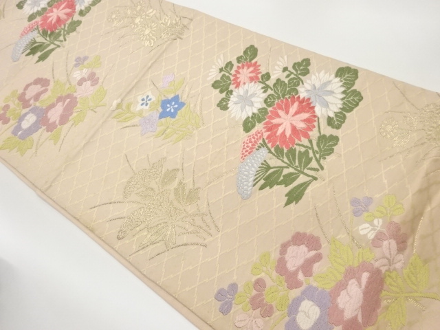 松皮菱・牡丹に菊模様織出し袋帯